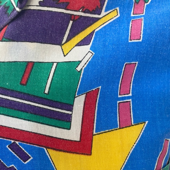 Vintage 80’s Button-Up T-Shirt - Picture 6 of 10